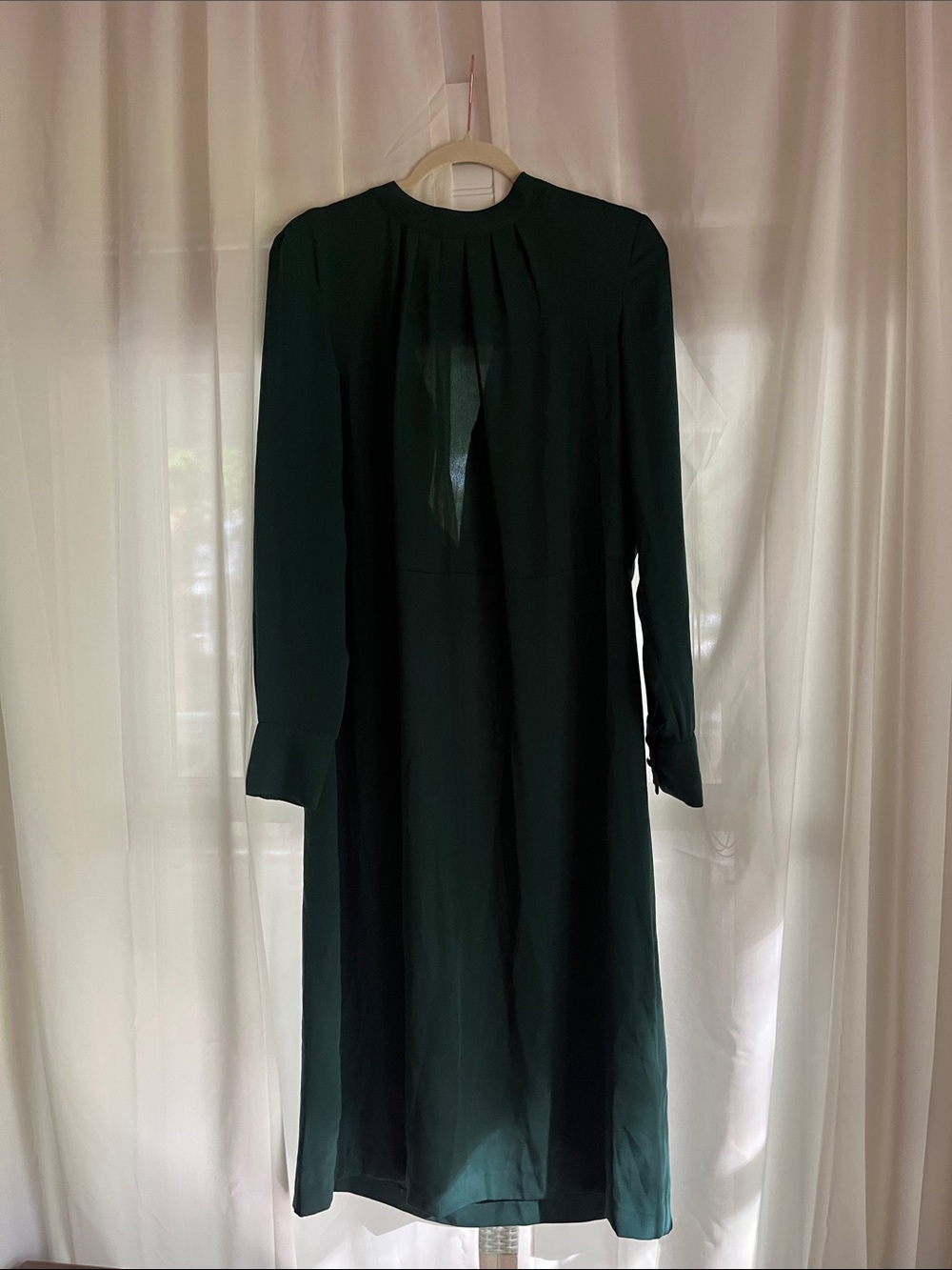 H&M Dark Green Long Sleeve Midi Dress
